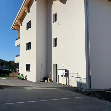 Bossihang By Interhome Lägenhet